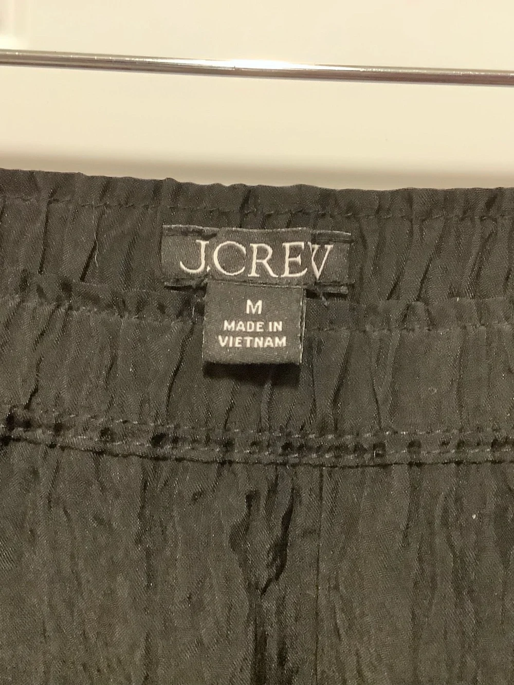 J. CREW Stratus Short Textured Satin M Elevated Casual Chic Side Pockets